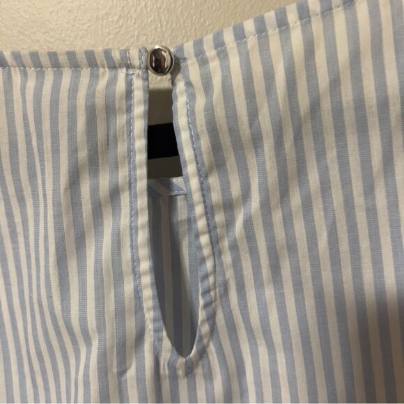 Soho New York & Company Poplin Blue White Pinstripe Bell Sleeve Top Size Medium - Picture 6 of 7